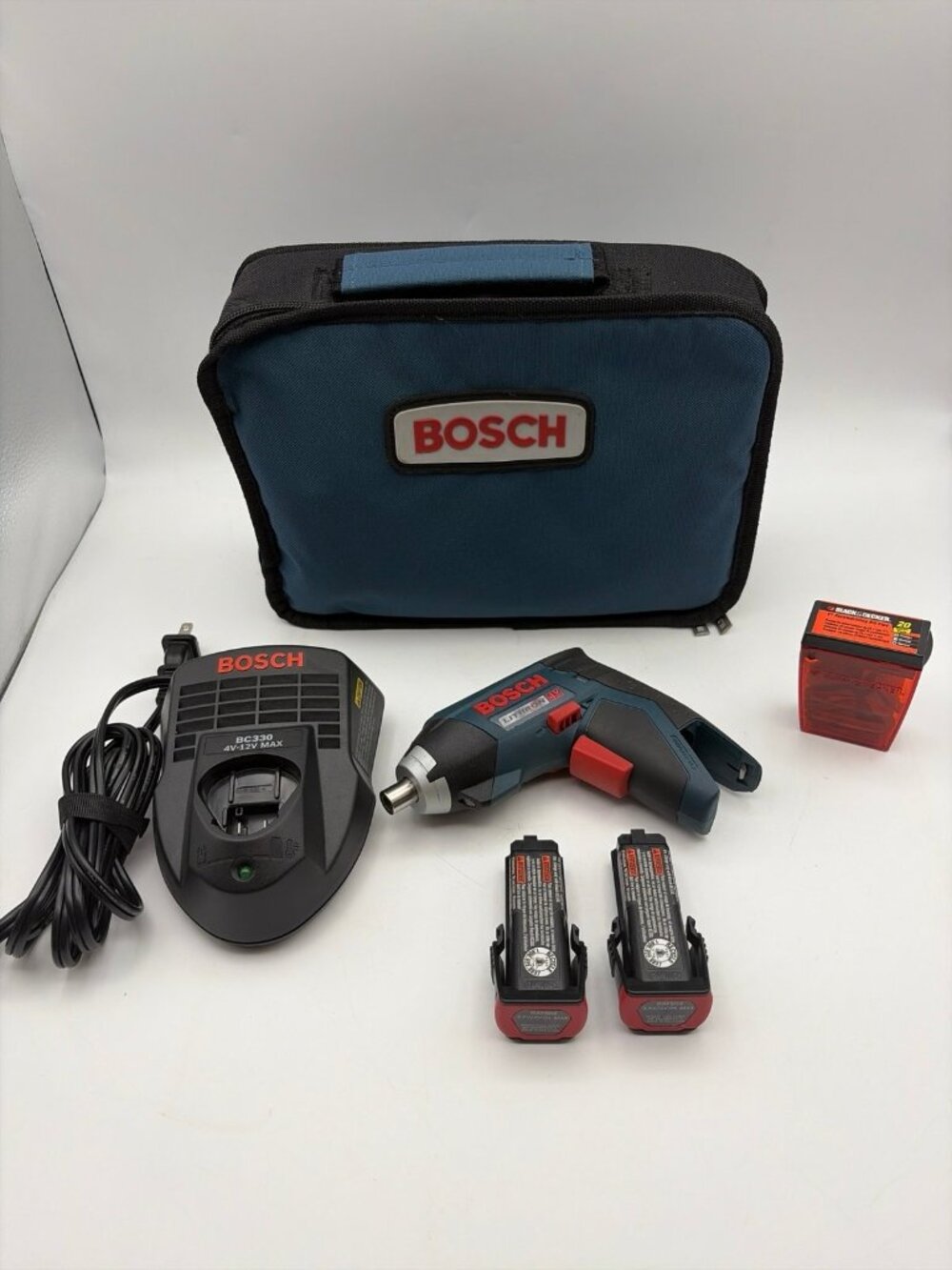 Bosch SPS10 4V 1/4 Mini Pocket Driver W/ Batteries and Charger Soft Case Tested